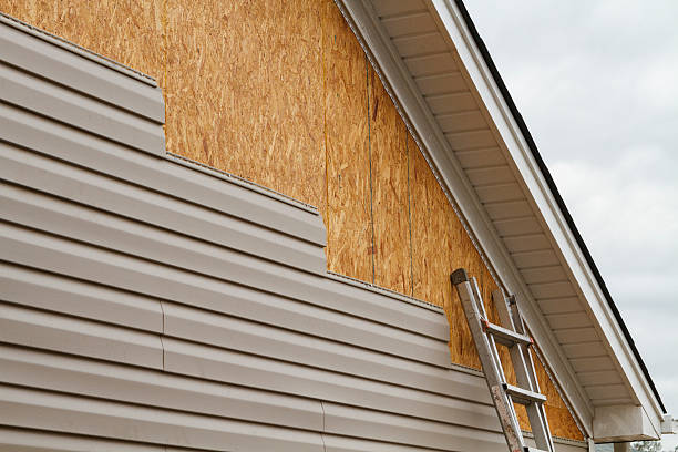 Professional Wood Siding technician working in Spencer, TN